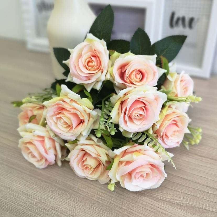 Искусственные цветы в Екатеринбурге | Цветы искусственные «Розы острые», розовато-молочные, букет